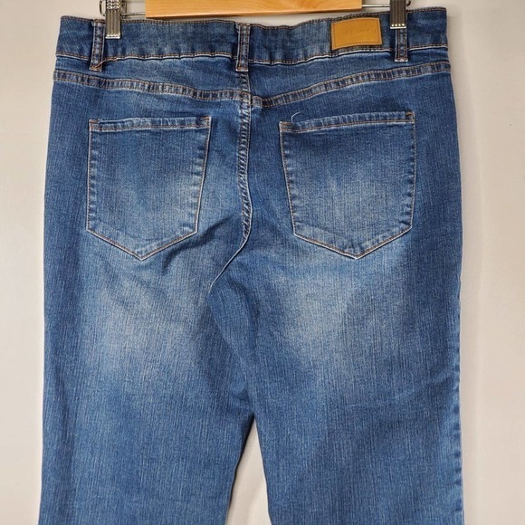 Tahari Kelly Mid-Rise Skinny Jeans Medium Wash Indigo Blue Size 12/31 - Picture 5 of 12